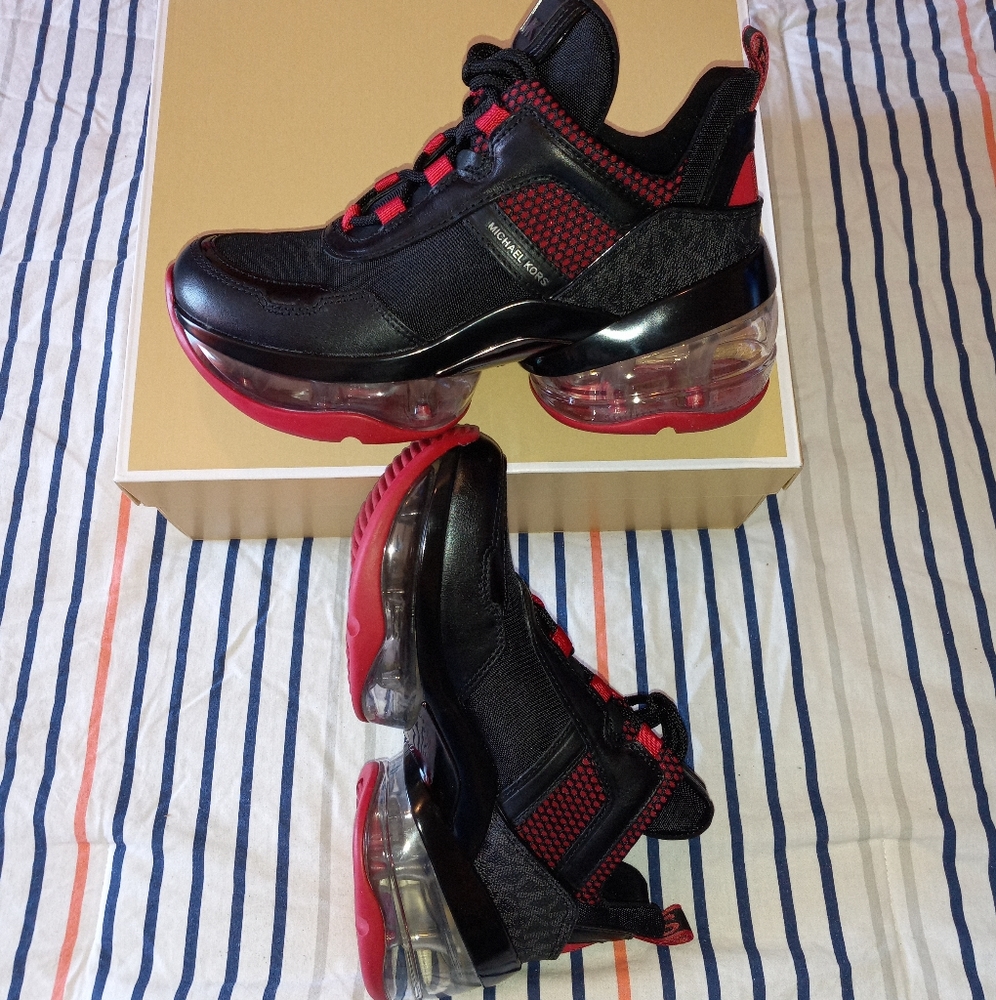 Michael Kors Olympia Extreme Sneakers - Picture 13 of 15